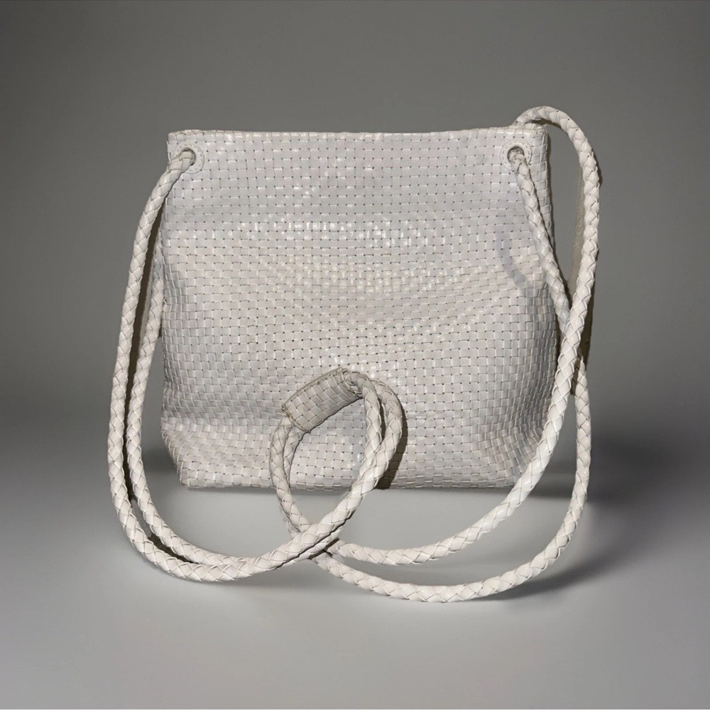 Vintage Talbots White Woven Leather Shoulder Purse